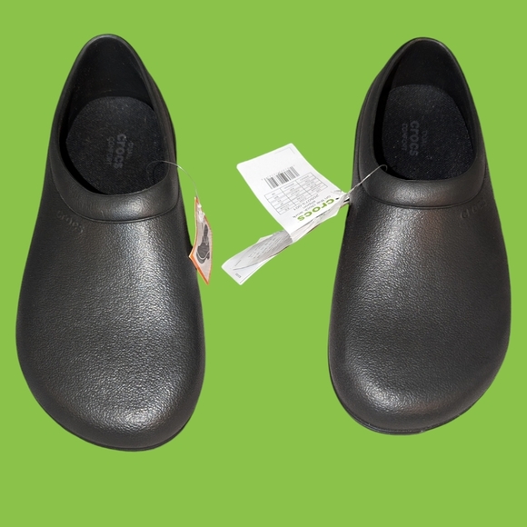 On The Clock Slip Resistant Slip On unisex Crocs - Picture 1 of 12